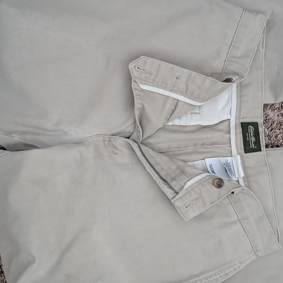 Eddie Bauer Khakis 33 - Picture 6 of 6